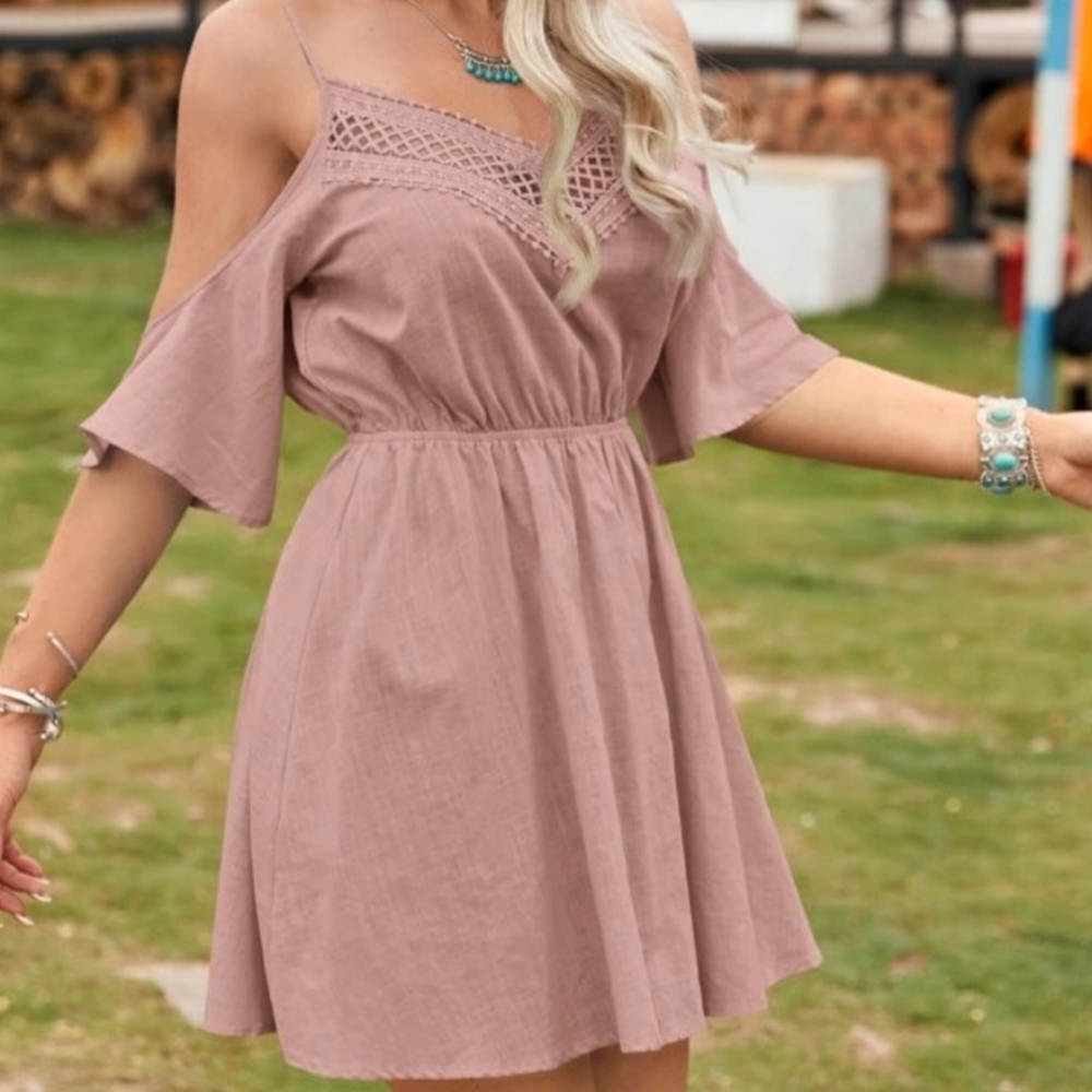 Dusty pink cold shoulder dress
